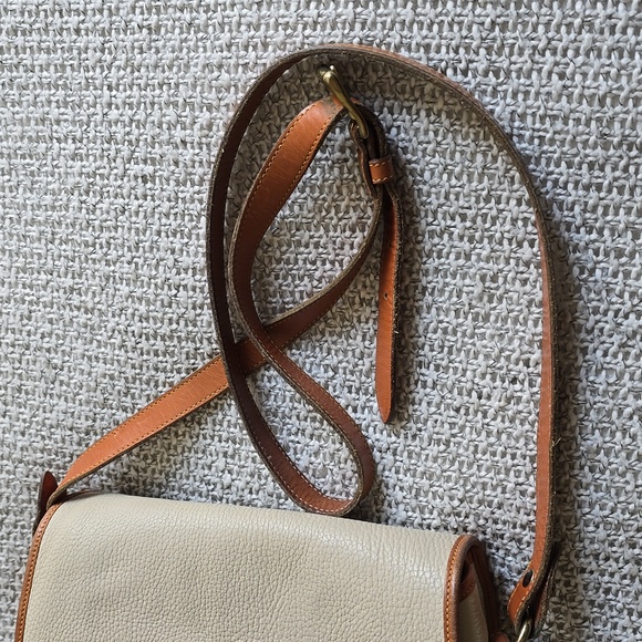 Dooney and Bourke vintage equestrian style bag - Picture 17 of 17